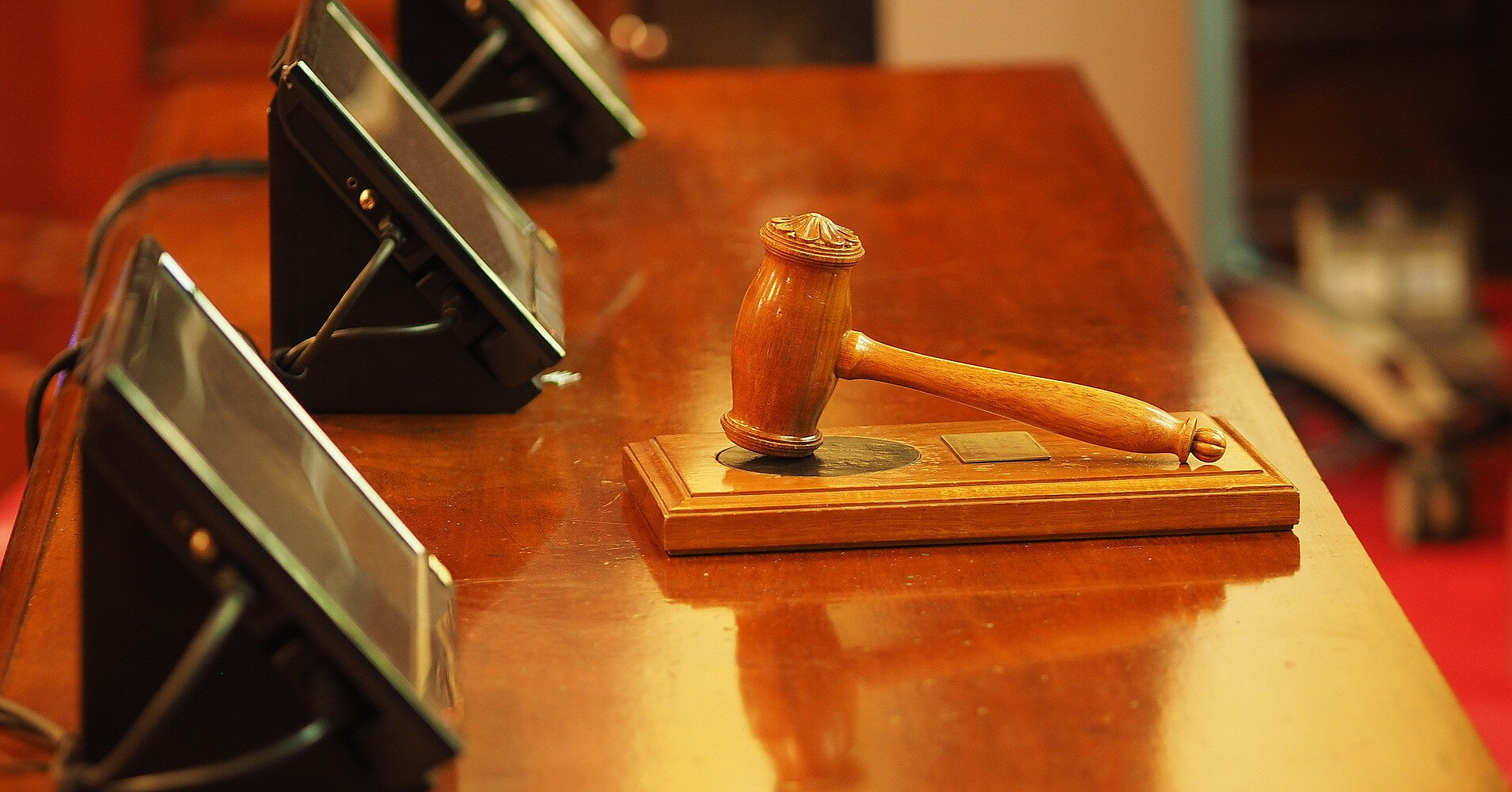 Зеленський зареєстрував законопроект про створення двох спеціалізованих адмінсудів