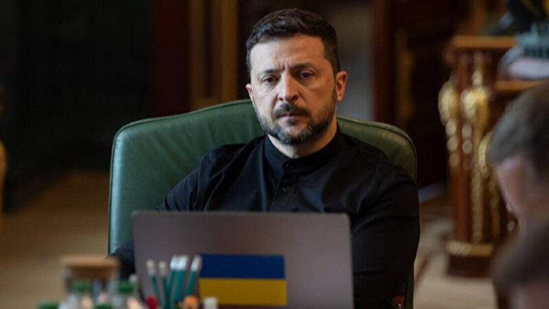 Зеленський та голова Єврокомісії обговорили підготовку 18-го пакету санкцій проти РФ