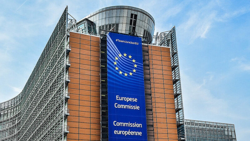 ЄС зняв економічні санкції з Сирії