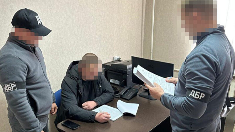 Експосадовця ЗСУ підозрюють у махінаціях із закупівлями хліба для військових на Херсонщині