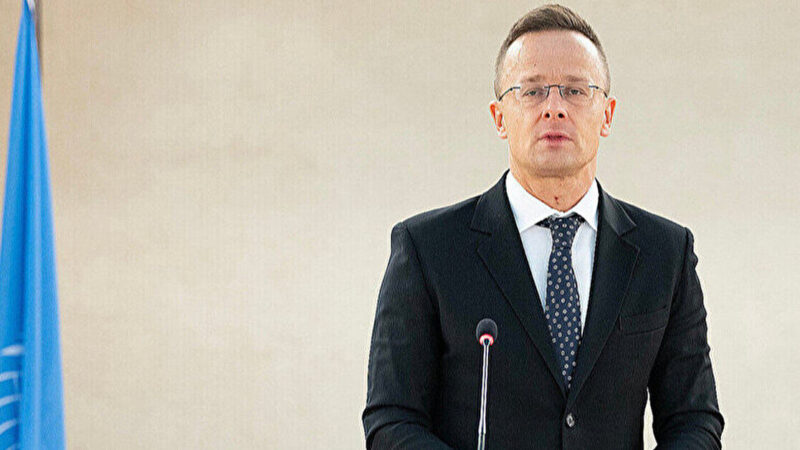 Сійярто розкритикував план ЄС щодо відмови від російських енергоносіїв