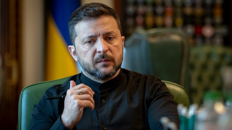 Зеленський обговорив з прем’єром Польщі майбутні санкції проти РФ