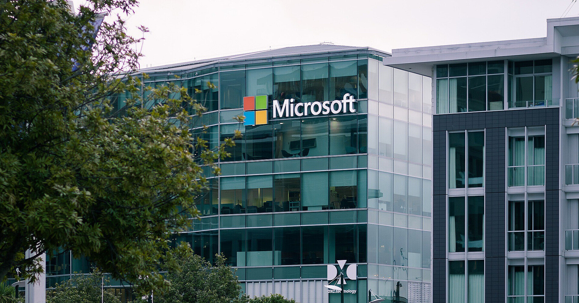 Microsoft остаточно йде з російського ринку: що відомо