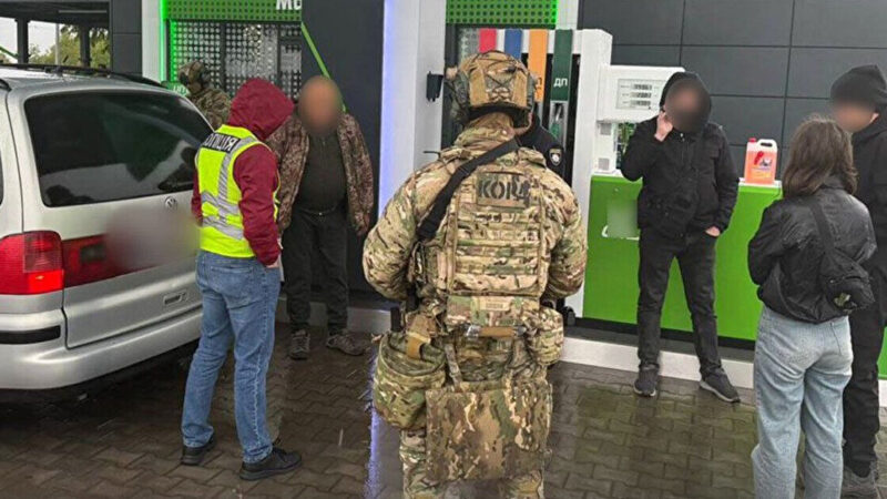 На Тернопільщині викрили ділків, які влаштовували втечі з військових частин і переправку за кордон
