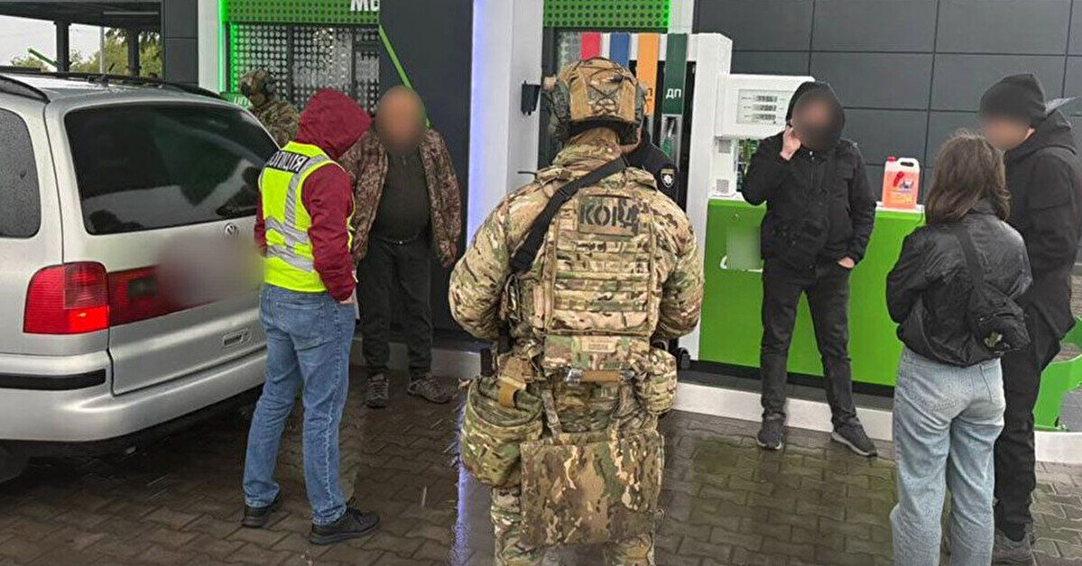На Тернопільщині викрили ділків, які влаштовували втечі з військових частин і переправку за кордон