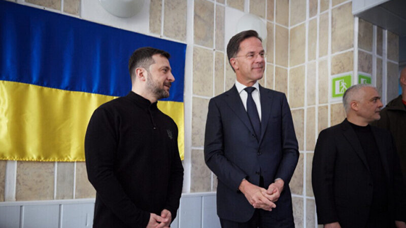 Рішення чи запрошувати Зеленського на саміт НАТО прийматиме Рютте – МЗС Нідерландів