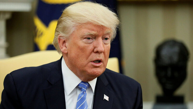 Трамп звинуватив Китай у “повному порушенні” торгової угоди зі США