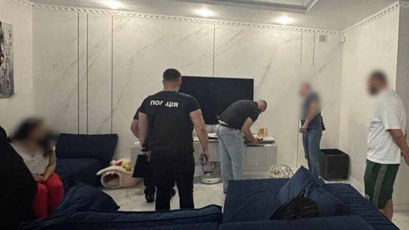 Обшуки у справі Назарія Гусакова: поліція розслідує можливе шахрайство