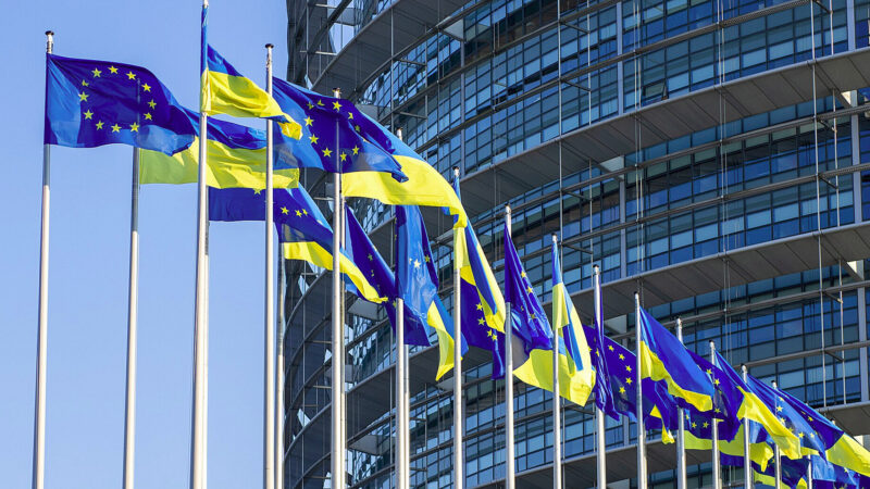 Україна повідомила Єврокомісію про завершення процедур для приєднання до зони роумінгу ЄС