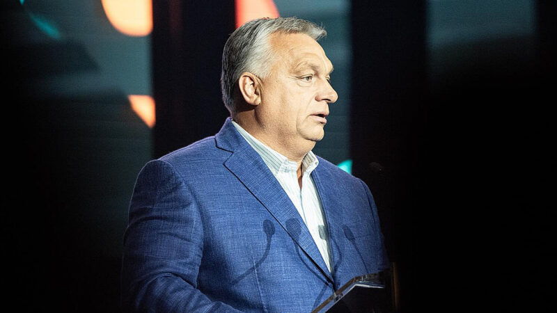 Орбан знову висловився проти України в ЄС, цього разу через “українських шахраїв”