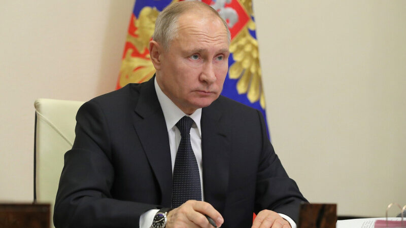 Путін доручив у рази наростити бойові можливості сухопутних військ