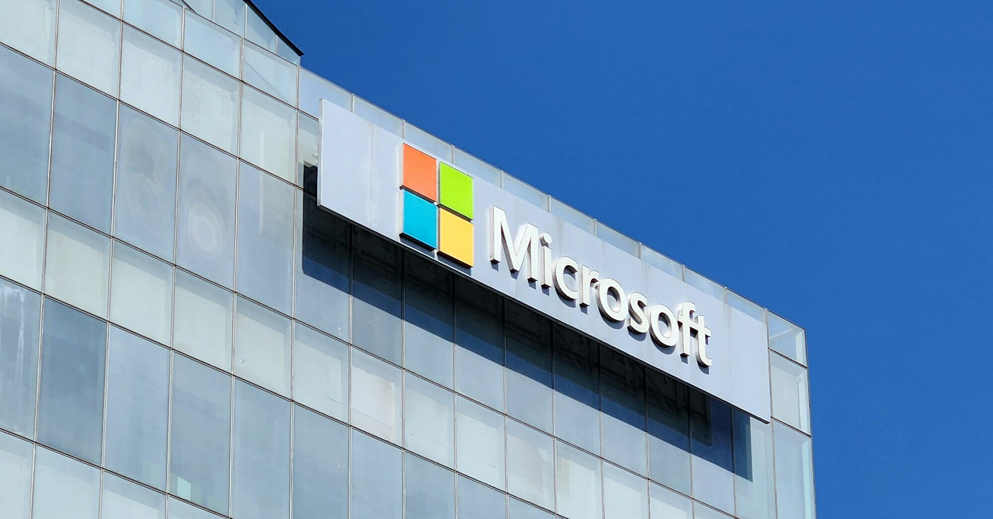 Microsoft скоротила ще сотні співробітників: Bloomberg назвало причину