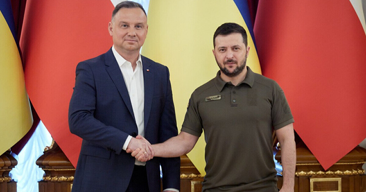 Зеленський нагородив президента Польщі орденом Свободи