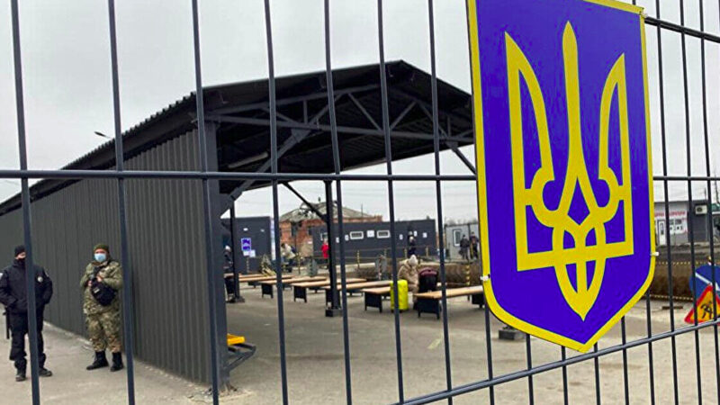 На кордоні з Польщею сповільнено рух в одному з пунктів пропуску: що сталося