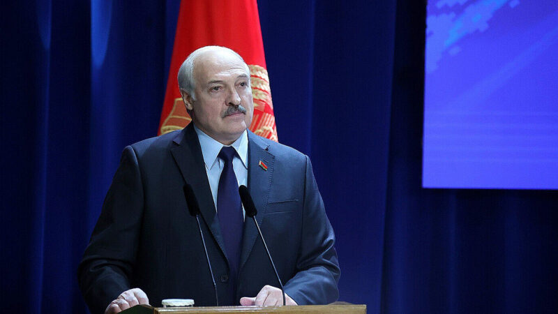 Лукашенко вирушив до Китаю на зустріч із Сі Цзіньпіном