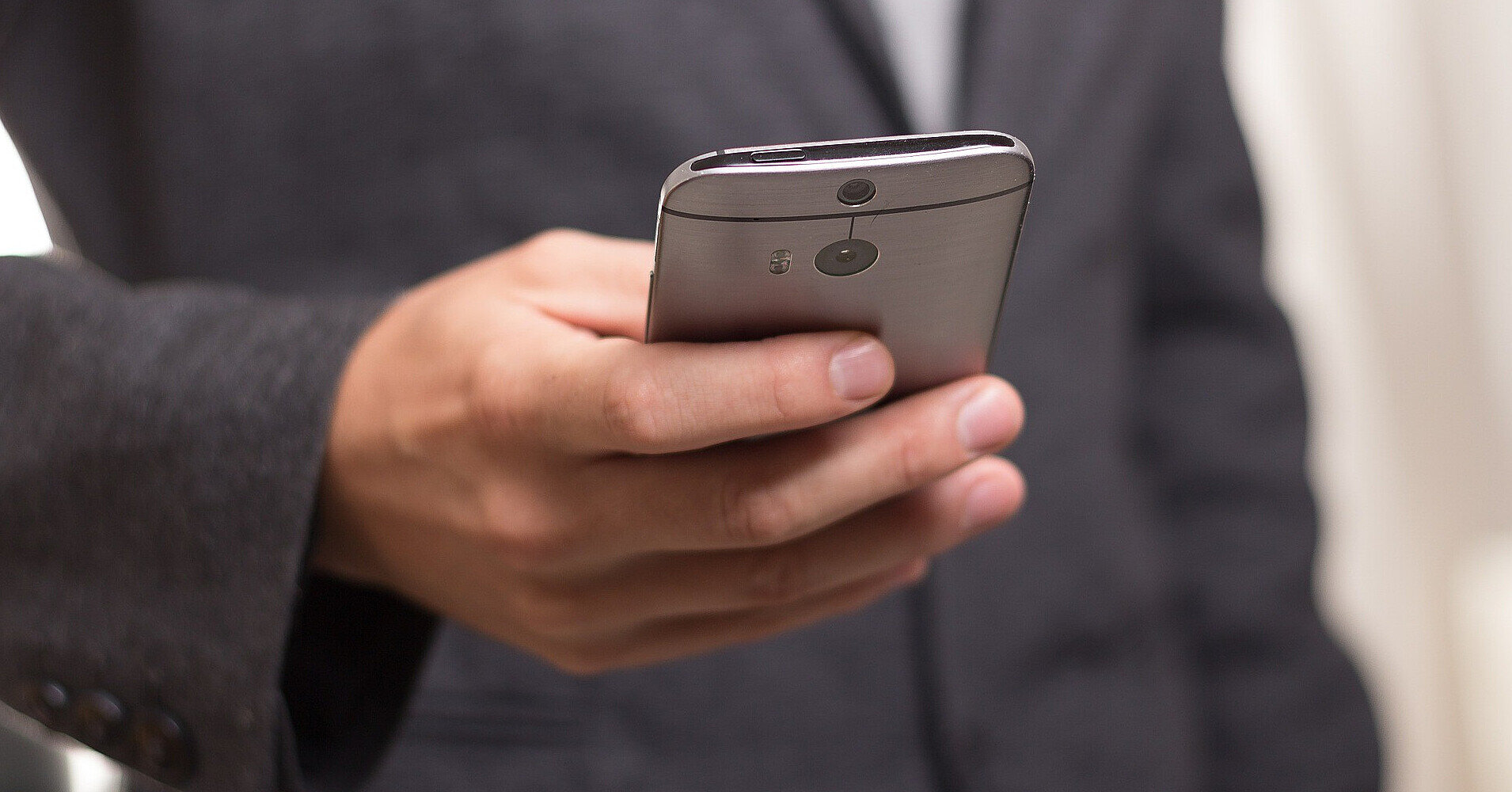 ЦПД пояснив, нащо в Росії системно відключають мобільний інтернет