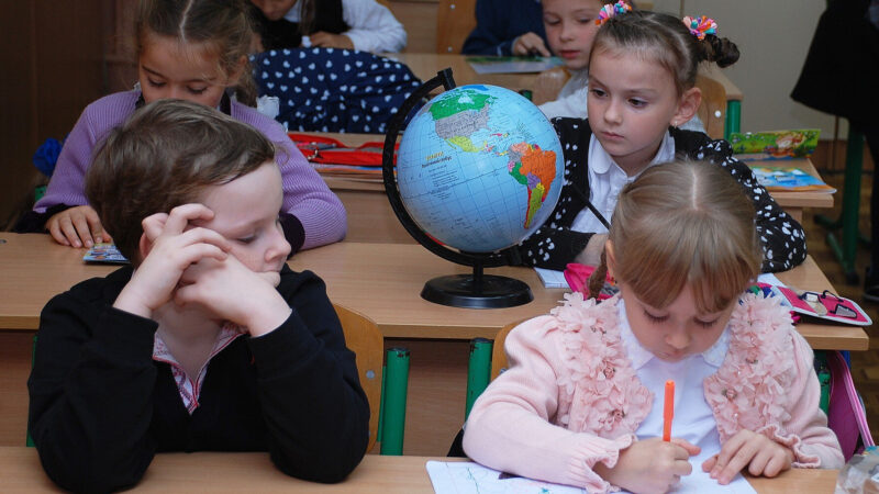 У Міносвіти Польщі пояснили, чи запровадять українську як другу державну у школах