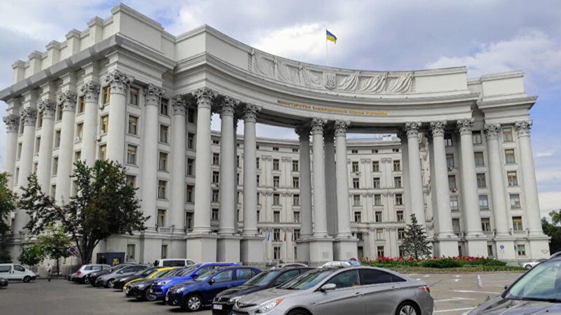Авіакатастрофа в Індії: МЗС з’ясовує, чи були на борту громадяни України