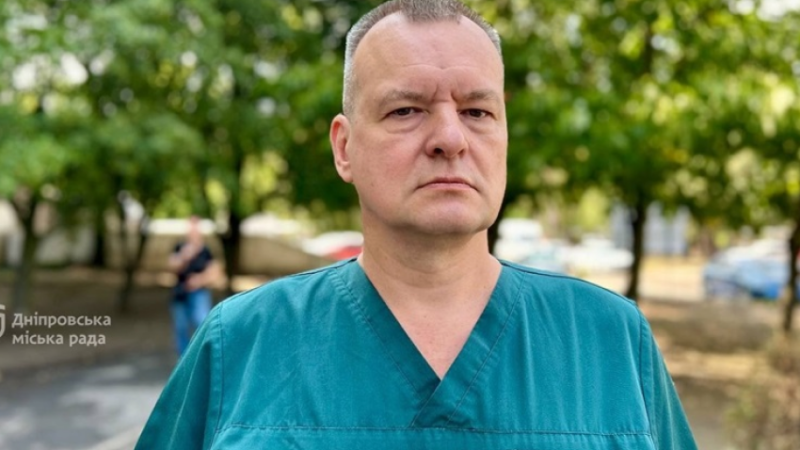 З наскрізними пораненнями: у Дніпрі лікарі стабілізували двох тяжко поранених після нальоту безпілотників вночі 17 липня