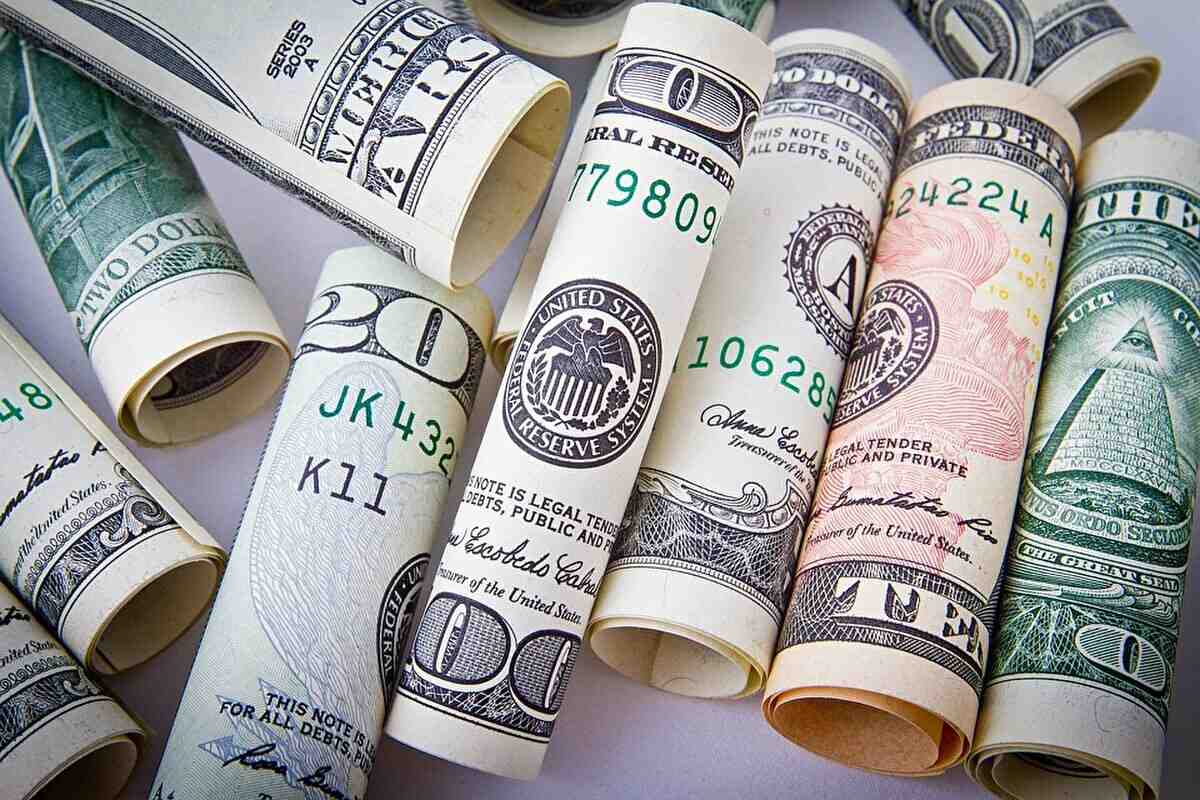 Курс валют НБУ на 30 липня