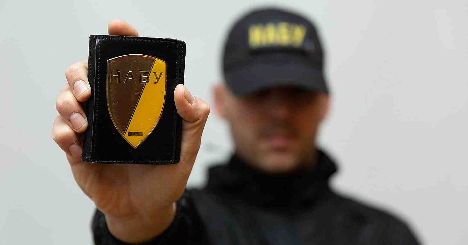 Зеленський пояснив, за якою ознакою працівників НАБУ і САП перевірятимуть на поліграф