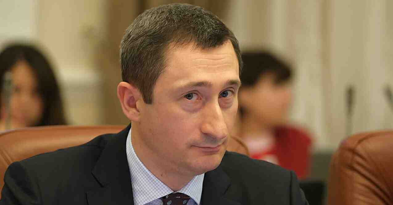 НАБУ розслідує працевлаштування Чернишовим охорону і домашній персонал у “Нафтогаз” – ЗМІ