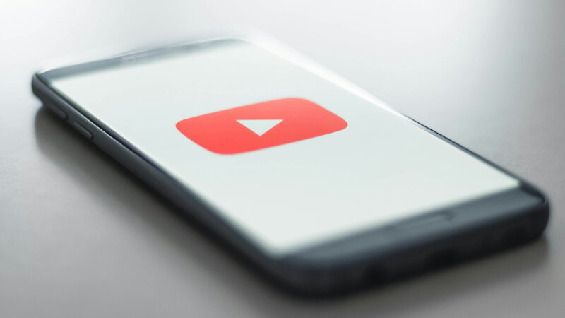 YouTube видалив тисячі каналів та акаунтів, пов’язаних із Китаєм та РФ
