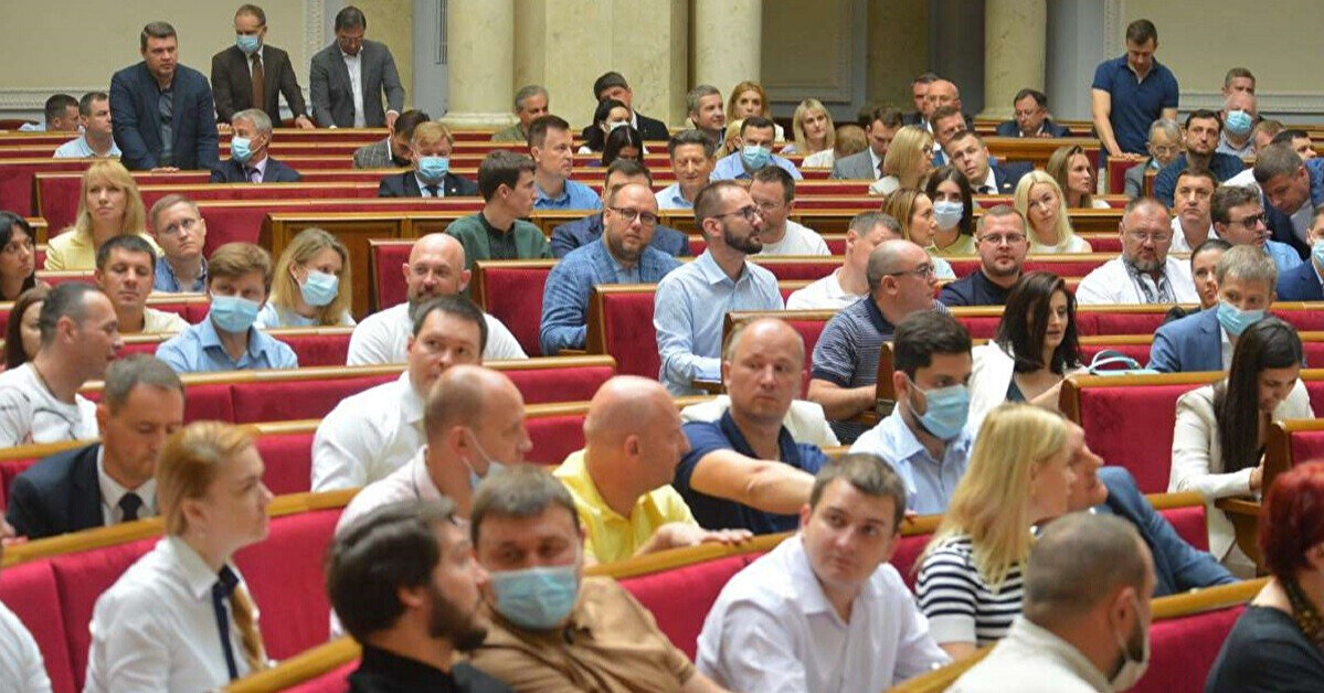 Оприлюднено прізвища нардепів, які підтримали позбавлення незалежності НАБУ і САП