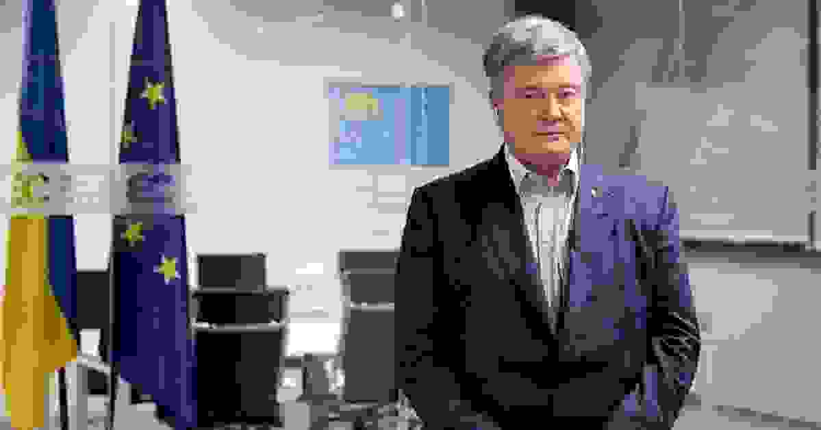 У Порошенка стверджують, що влада готує нові звинувачення, шантажуючи офіцерів УДО