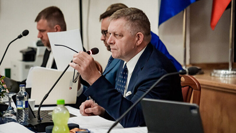 У Словаччині розпочався суд над чоловіком, який стріляв у Фіцо: чим він пояснив мотив
