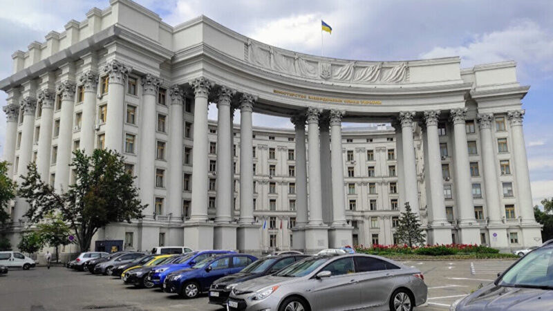 МЗС викликало посла Угорщини через “недружні заяви”: про що говорили