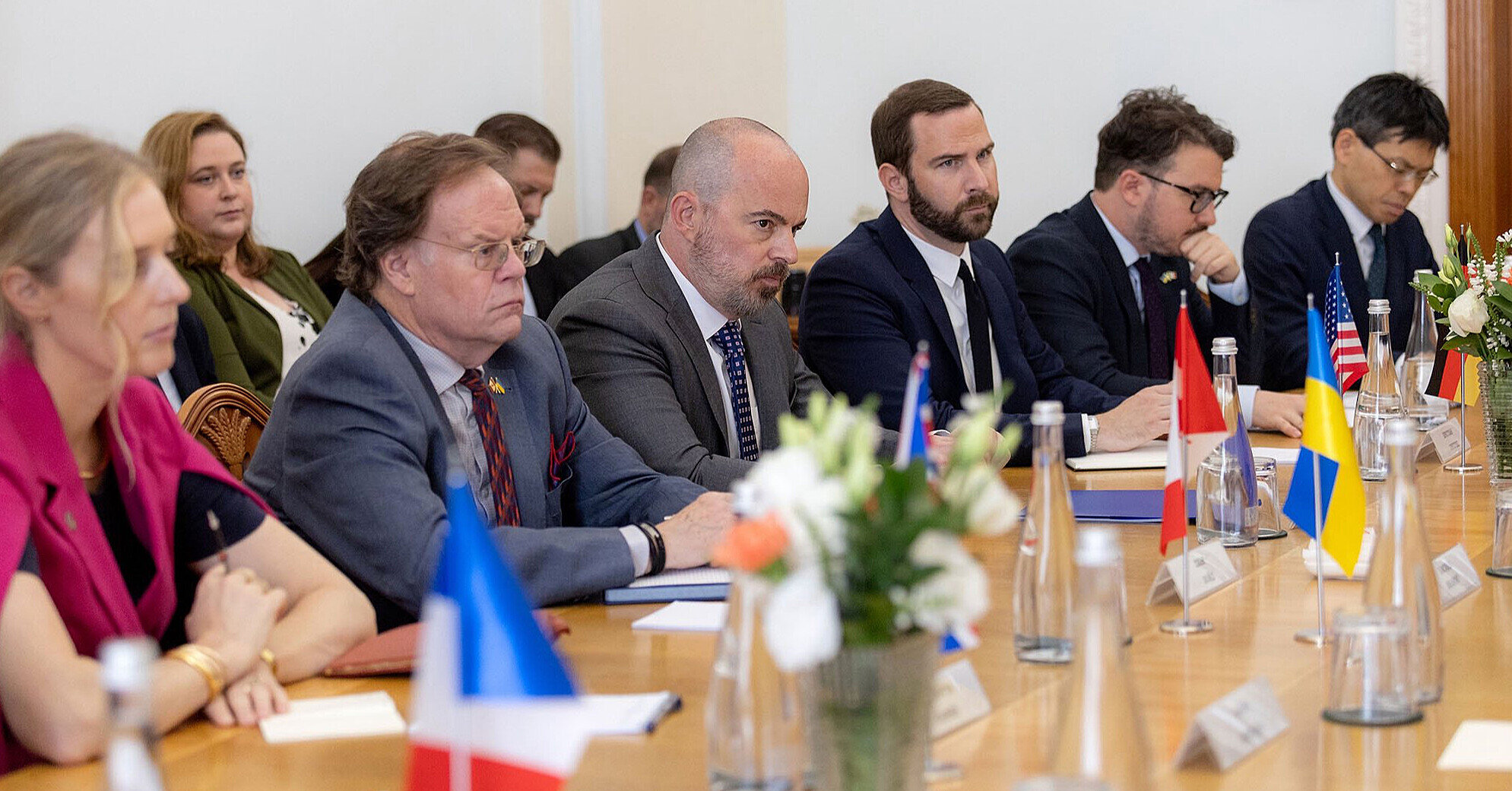 Посли G7 дві години були без зв’язку на зустрічі з головою СБУ та генпрокурором – FT