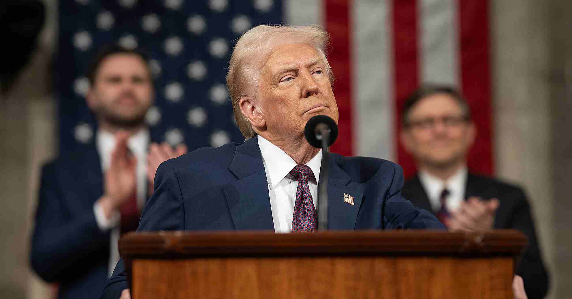 Трамп пригрозив, що може “одним махом” встановити мита для понад 150 країн