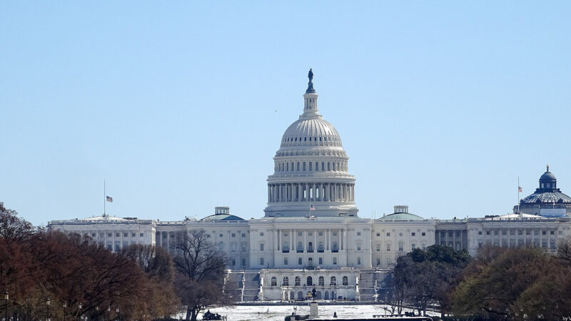 Республіканці у Палаті представників США 7 годин не могли домовитися про “прекрасний” закон Трампа