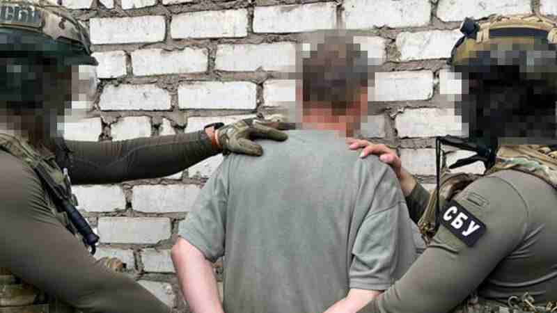 СБУ затримала трьох агентів ФСБ, які шпигунили за позиціями ЗСУ на Донеччині