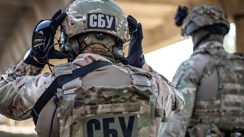 СБУ затримали зрадників, які готували удар по сховищу селітри на Одещині