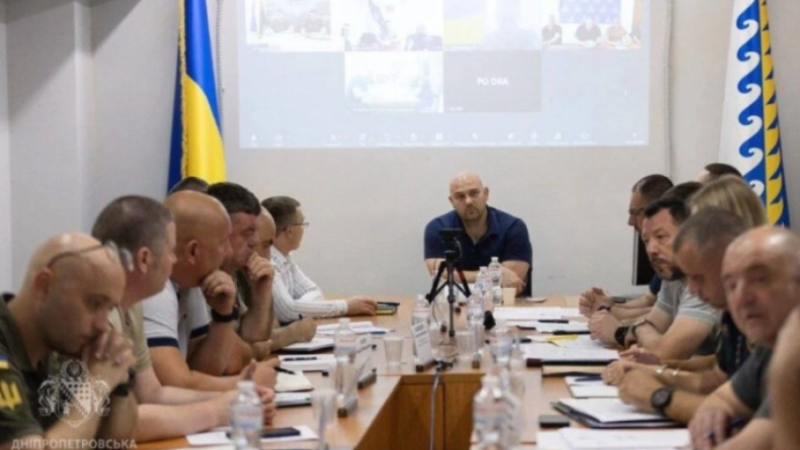 Школи Дніпропетровщини у новому навчальному році працюватимуть в очному або змішаному форматі