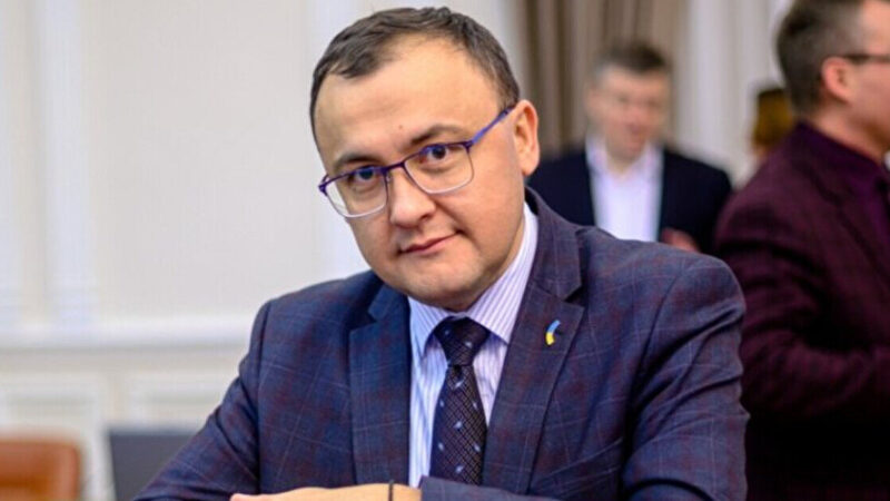 Посол у Польщі засудив маніпуляції ультраправого політика з гаслом “Слава Україні!”