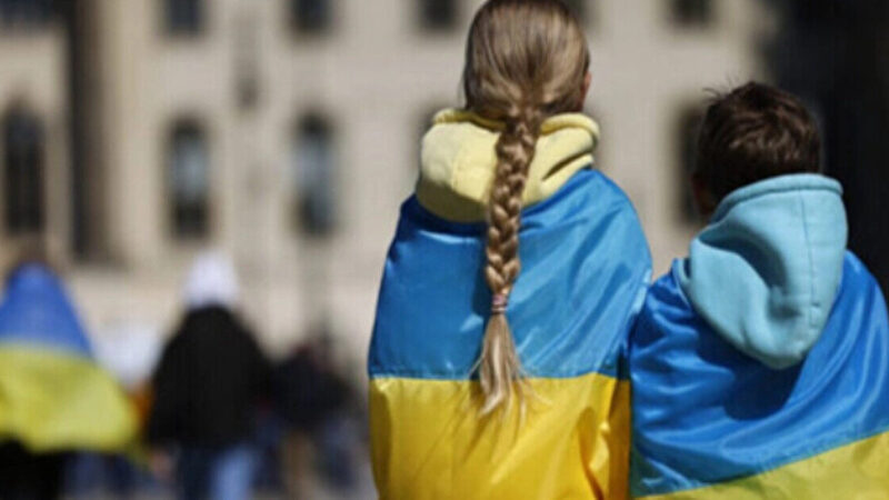 Україна повернула з тимчасово окупованих територій ще одну групу дітей