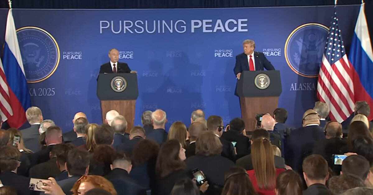Після зустрічі і пресконференції Трампа та Путіна спільний ланч делегацій скасували