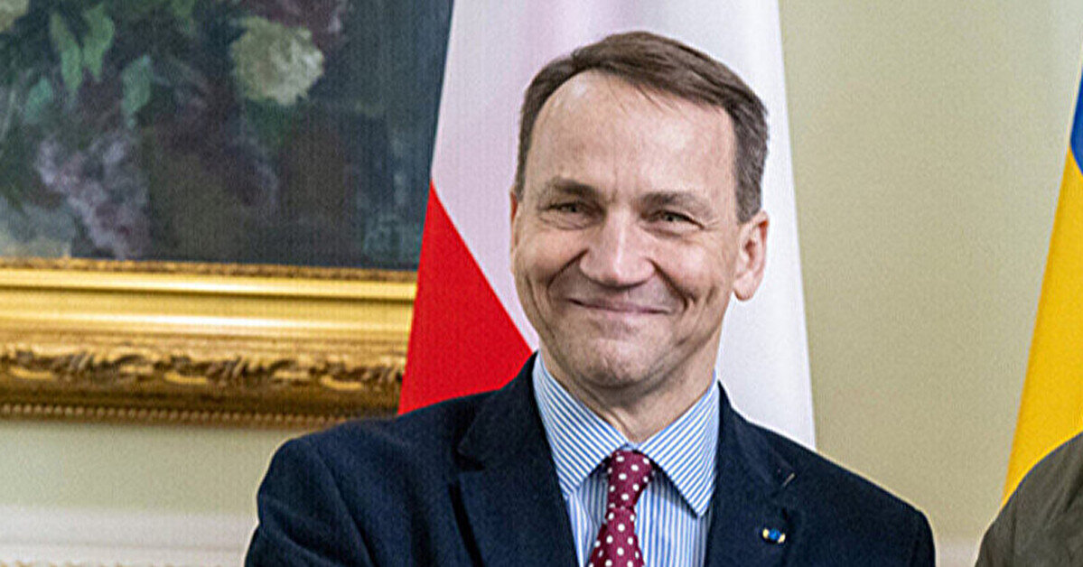 Сікорський запропонував “Мадяру” відпочинок в Польщі