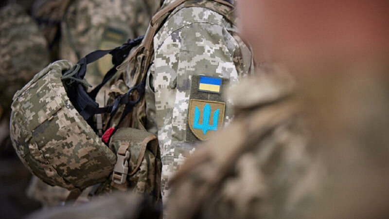 На Черкащині помер мобілізований: у ТЦК заявили, що він на ходу вистрибнув з авто