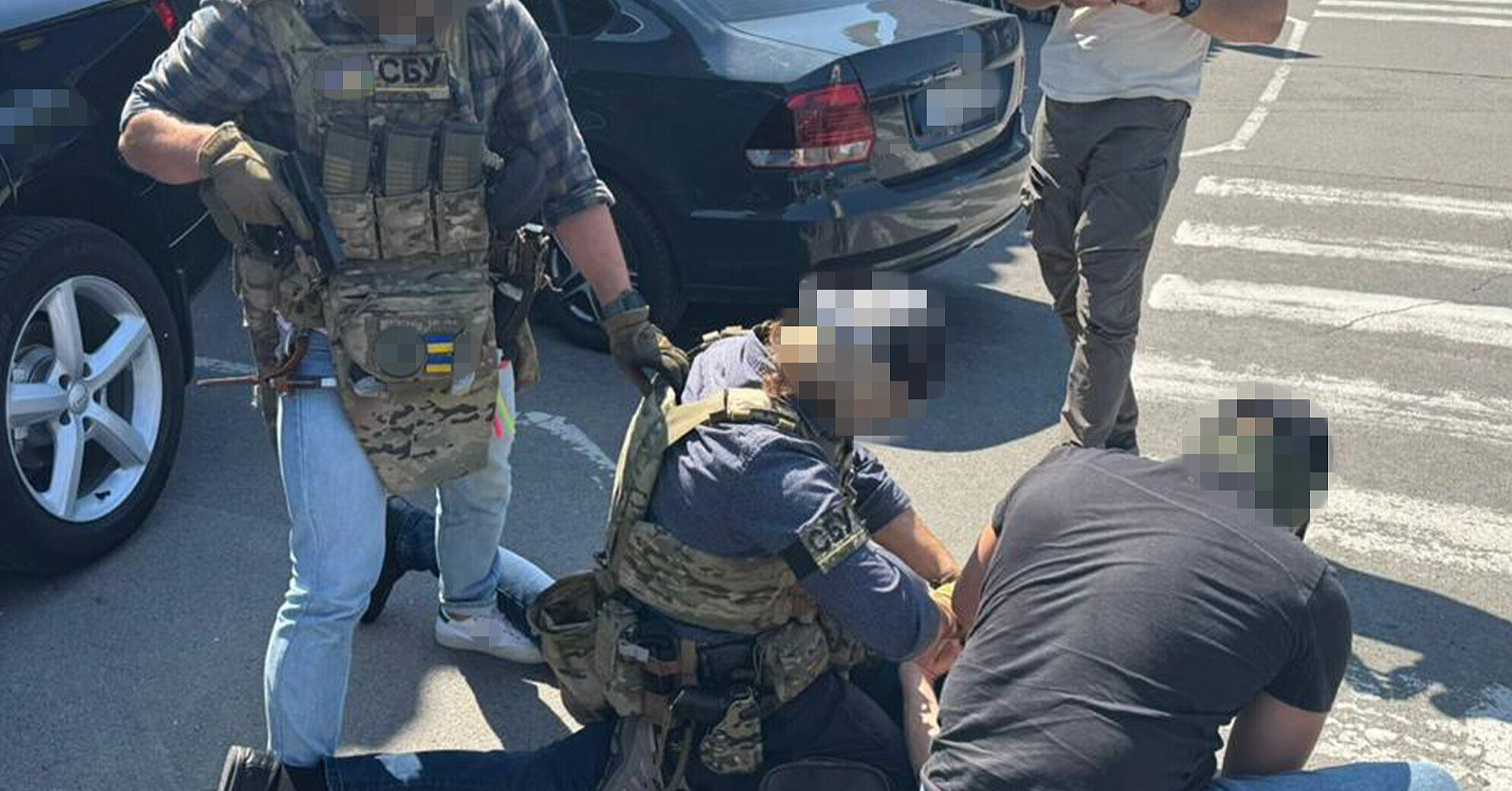 Правоохоронці затримали 12 організаторів схем ухилення від мобілізації