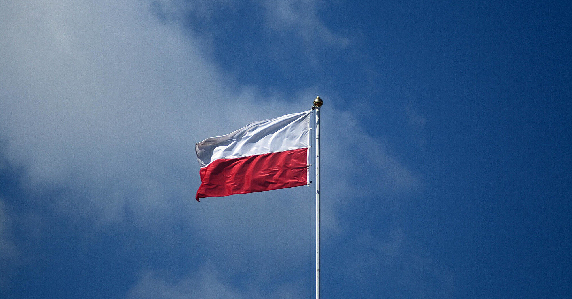 60% поляків підтримують вето Навроцького на закон про допомогу українцям – опитування