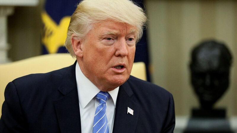 Трамп заявив, що не проти арештів колишніх керівників ФБР та ЦРУ