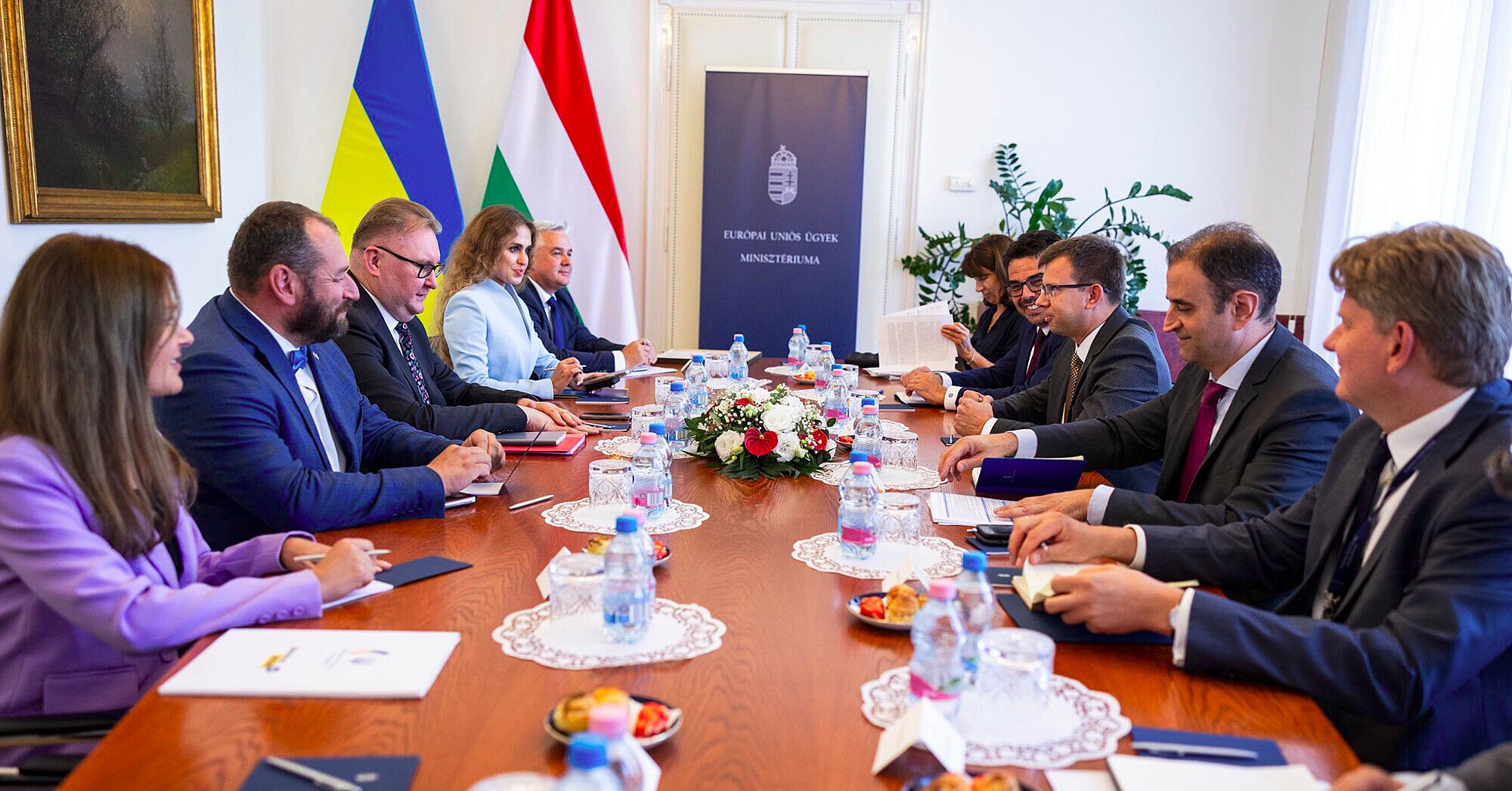 Качка прибув з візитом до Угорщини: обговорив євроінтеграцію України