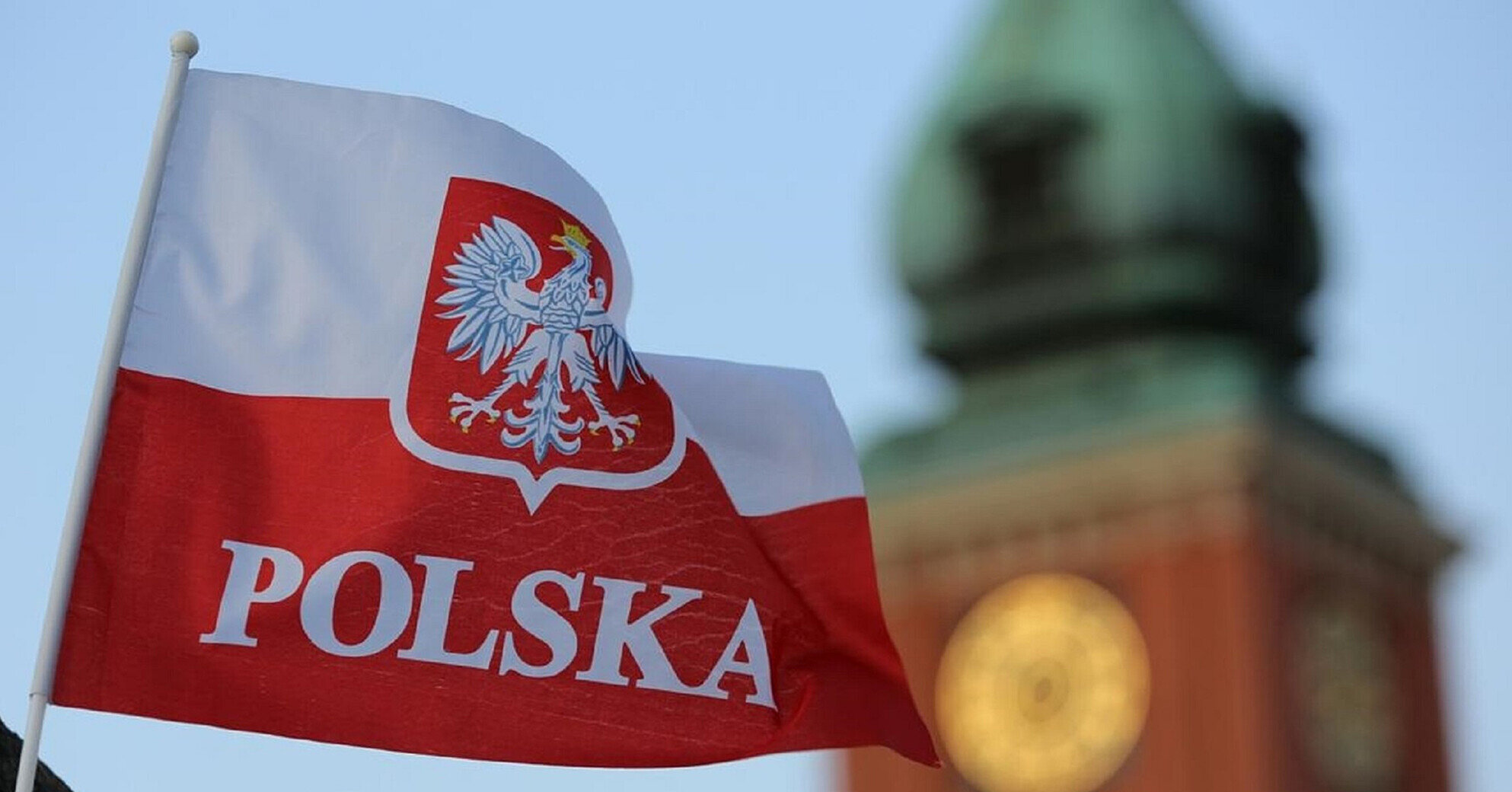 Польща розпочала депортацію українців після скандального концерту у Варшаві
