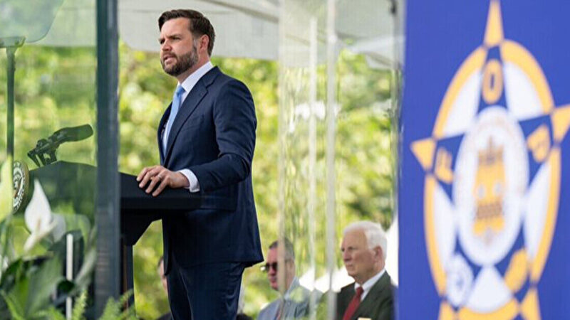 Венс щодо переговорів: Українці хочуть гарантій безпеки, росіяни – територій