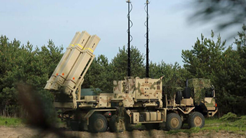 ЗМІ: Німеччина могла передати Україні додаткову батарею Iris-T