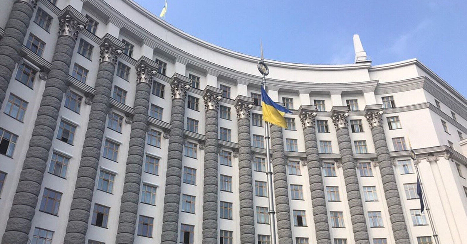 Кабмін пропонує нове покарання за втечу за кордон: що чекає на військовозобов’язаних
